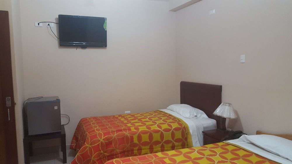 Hotel Mamatina 후안차코 외부 사진